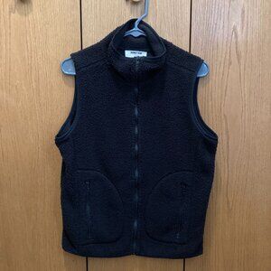Double Zero Black Fleece Collared Vest - S